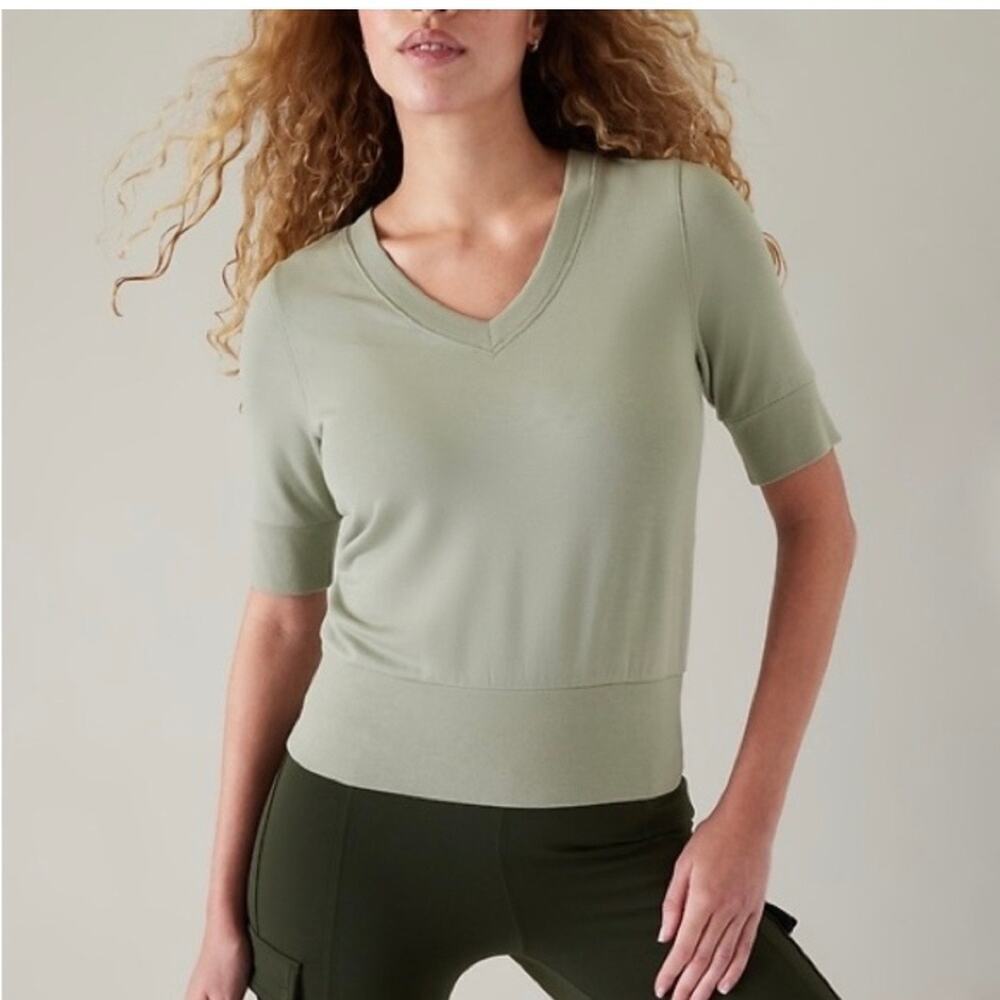 Athleta Step Forward Sweatshirt Tee